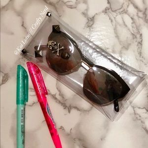 🍡LAST 1!! 🍡 Shades / Pencil Skull Pouch